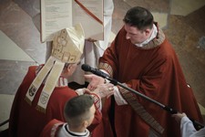 90-Priesterweihe-StP-220630-FXT22546-kl_A.jpg